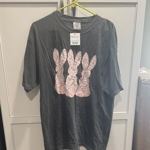 Comfort Colors Pepper Floral Bunny Top